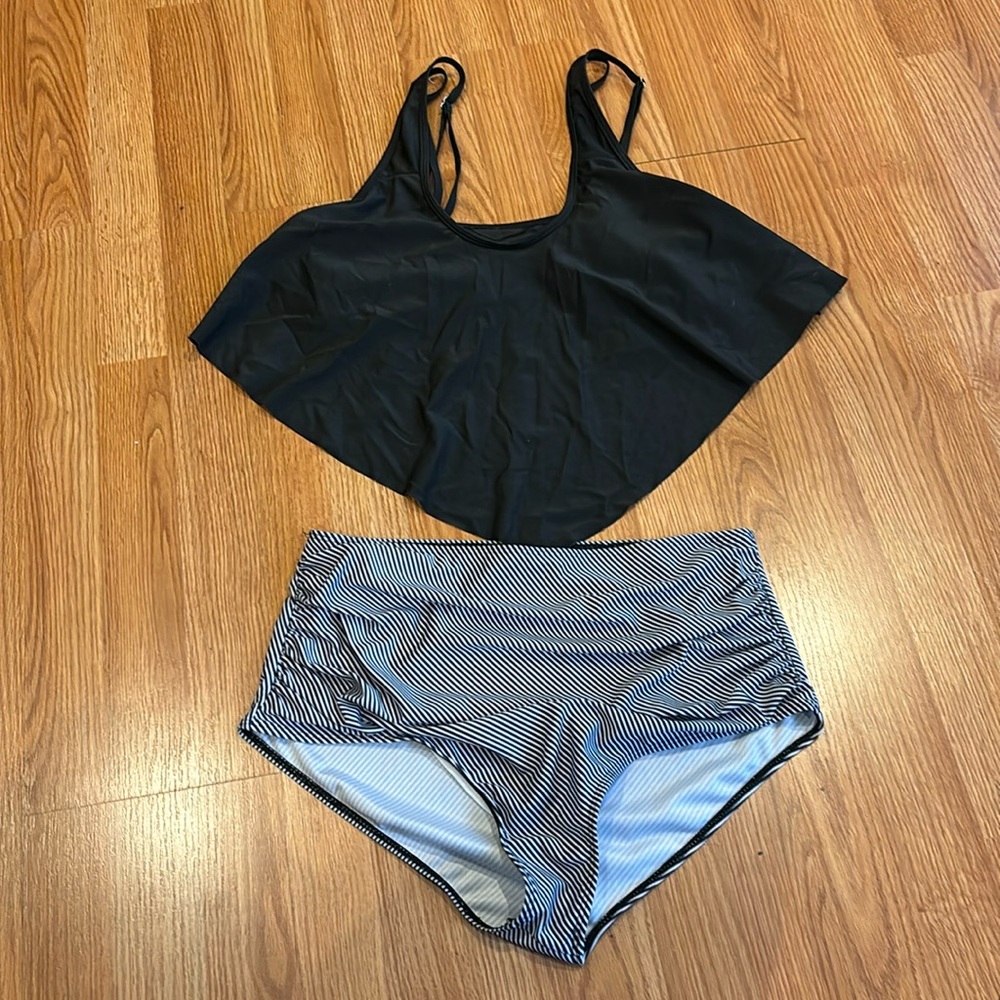 2 piece High Waisted Bathing Suit- Size 2XL